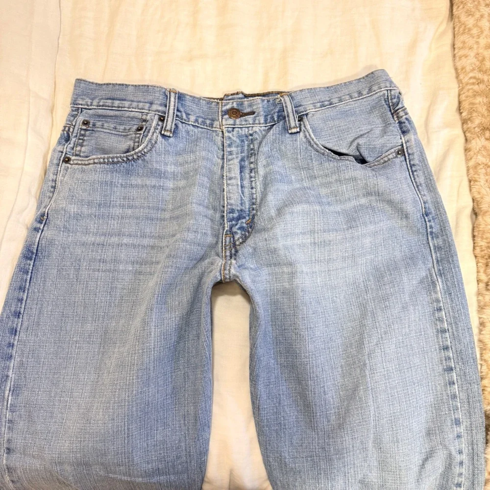 Levis 569 Loose Straight Leg Jeans Mens 34x30 Light Wash Blue Denim 00569-0110